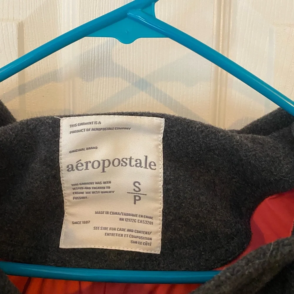 Aeropostale Hooded Peacoat. - Picture 4 of 4